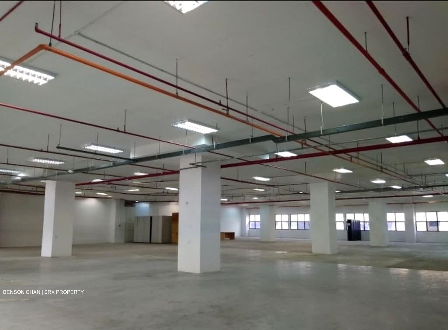 Tai Seng MRT (D19), Warehouse #562053981